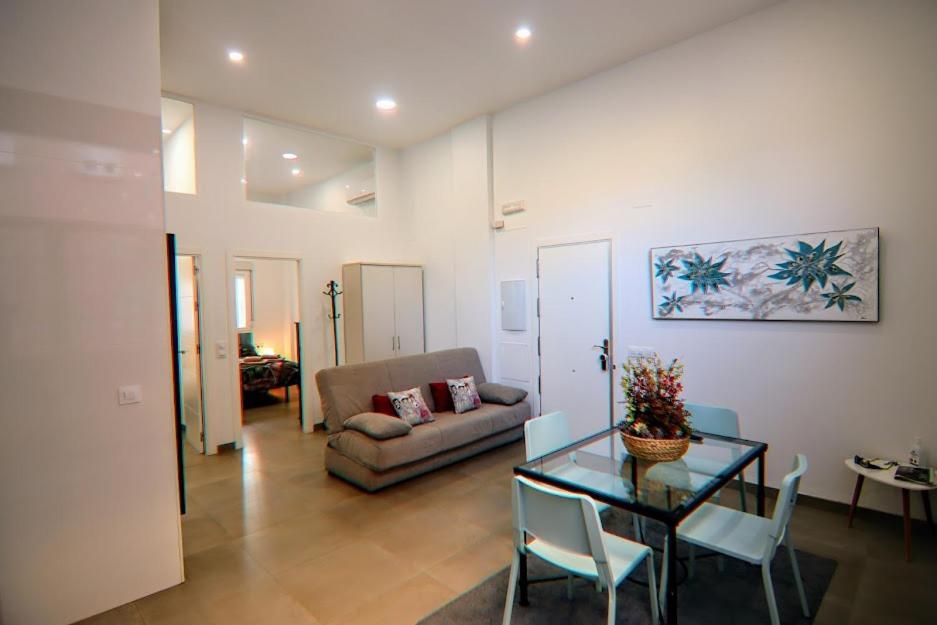 Luminoso Apartamento En El Corazon De Triana Apartment Seville Luaran gambar